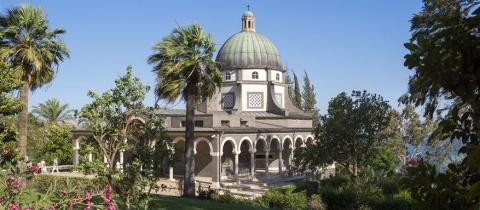 chapel and garden of the Mount of Beatitudes_480x210.jpg - Discover Israel & Jordan Heritage 