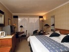 ClassicPyramidsviewroom_lg.jpg