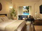 Bungalow Room.jpg