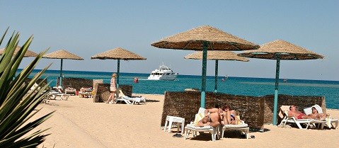 oceanview_beach_480x210.jpg - Three Corners Ocean View
