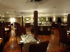 restaurant2115.jpg